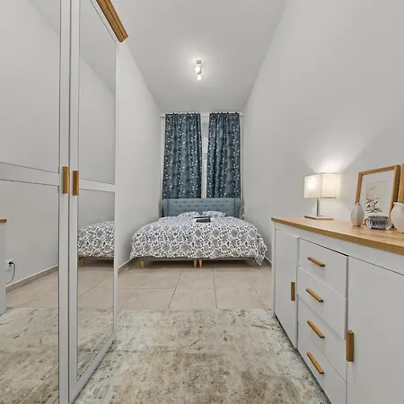 Old Town - Sonja Near Presidential Palace Pozsony