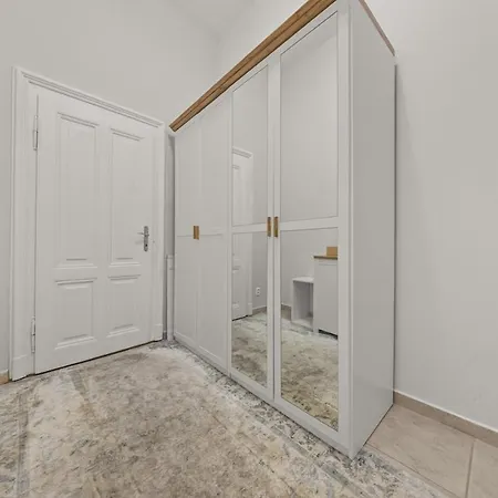 Old Town - Sonja Near Presidential Palace